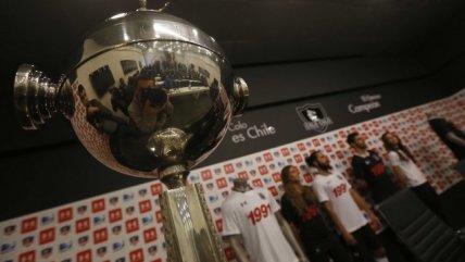 Históricos del 91 presentaron la camiseta que conmemora el título en la Libertadores