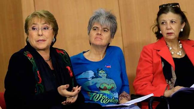 Bachelet llamó a incluir 