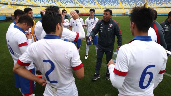 Héctor Robles entregó nómina de la Sub 20 para amistosos ante Uruguay