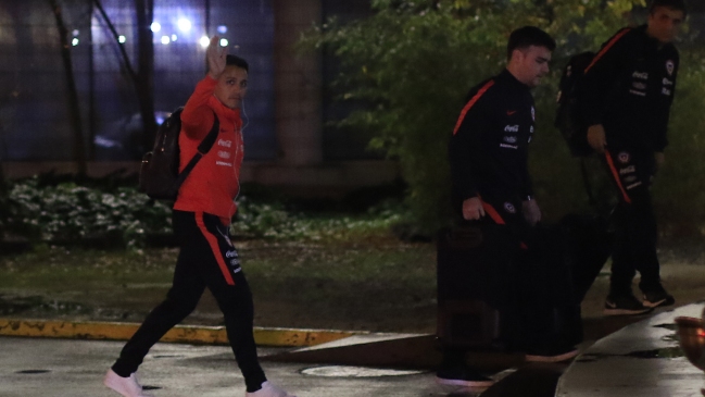 Selección chilena viaja a Estados Unidos para disputar la Copa América Centenario