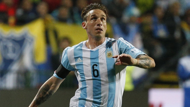 Dolencia puso en duda presencia de Lucas Biglia en debut de Argentina ante Chile