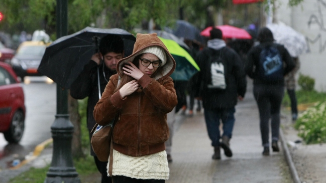 Sistema frontal afectará la zona central con vientos de hasta 60 kilómetros por hora
