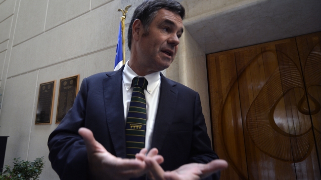 Ossandón se desdice y descarta renunciar a RN: 