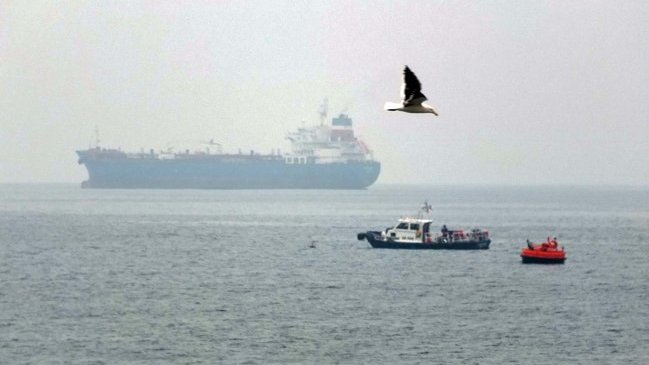 ENAP dio por finalizada extracción de aceite tras derrame en Quintero