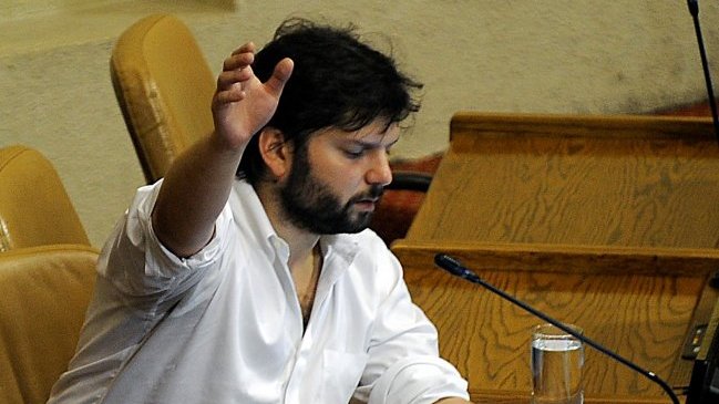 Gabriel Boric ofreció disculpas por 