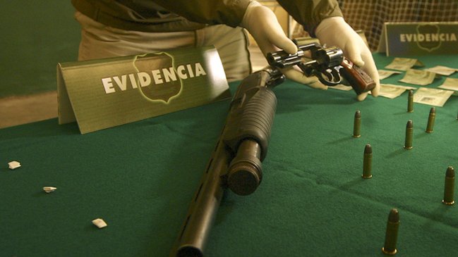 Carabineros detuvo a ocho personas por tráfico de drogas en Villa Alemana