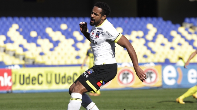 Llegada de Beausejour a Boca Juniors se complicó por modo de pago