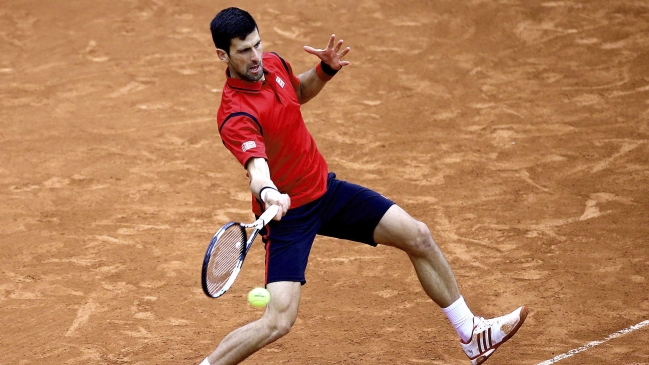 Djokovic despachó a Berdych en su carrera hacia el título en Roland Garros