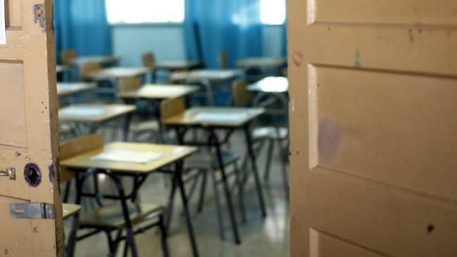 Revisa las comunas donde se han suspendido las clases por sistema frontal