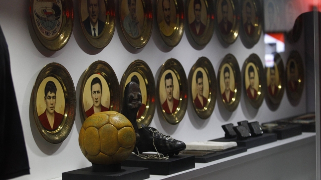 Carabineros frustró intento de robo en el recién estrenado Museo de la Selección Chilena