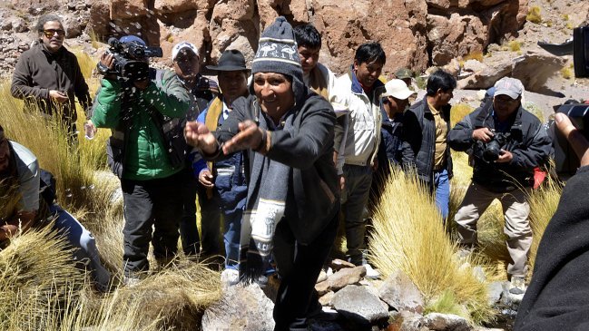 Morales: Chile debería preguntar a La Haya a quién pertenecen los manantiales del Silala