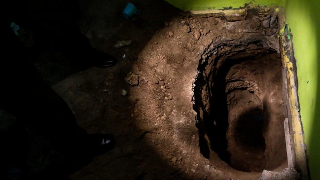 Robaron cerca de 50 millones de pesos tras cavar túnel hasta una sucursal bancaria