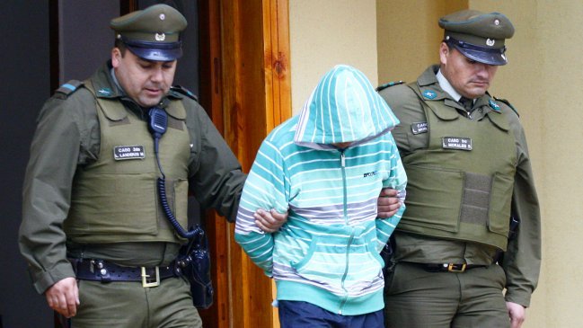 Estudiante fue detenido por efectuar rayados en el Metro