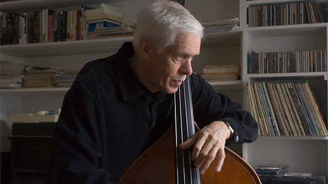 Dave Young se presenta en concierto gratuito este martes en Santiago