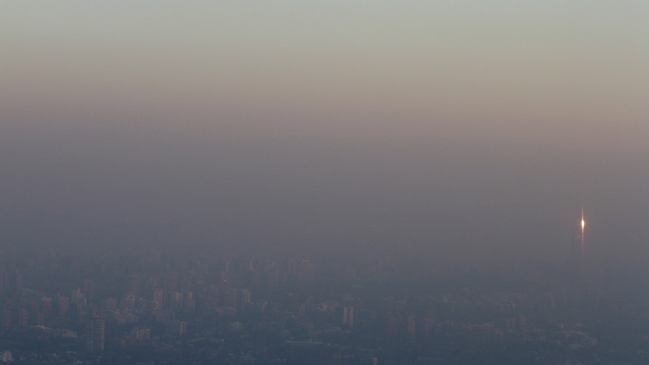 Intendencia Metropolitana decretó alerta ambiental para este miércoles