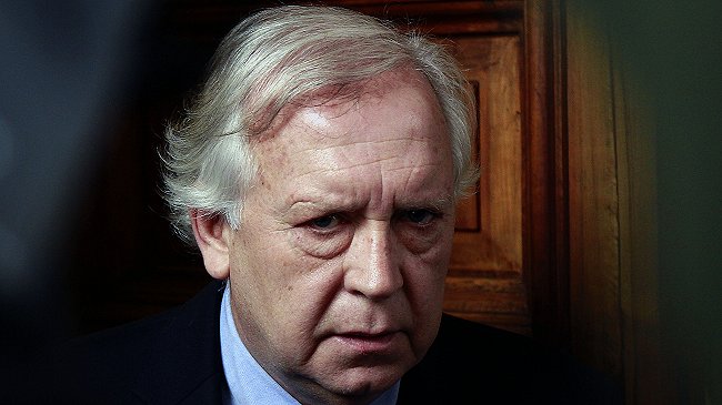 Jorge Burgos presentó su renuncia