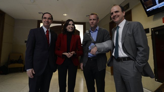 Chile Vamos tras renuncia de Burgos: La Nueva Mayoría está en estado terminal