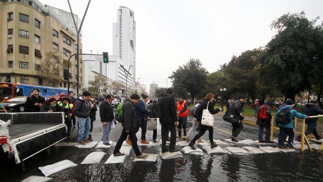 Confech cambió recorrido de la marcha por 