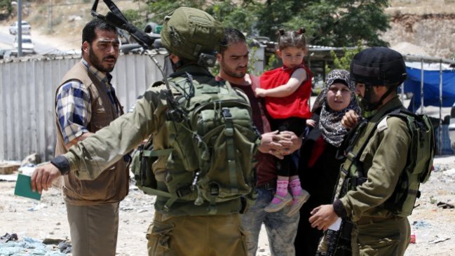 Israel canceló permisos de visita a 80 mil palestinos por ataque en Tel Aviv