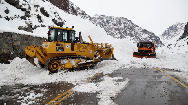 Unidad de Pasos Fronterizos: Paso Los Libertadores no abrirá este domingo