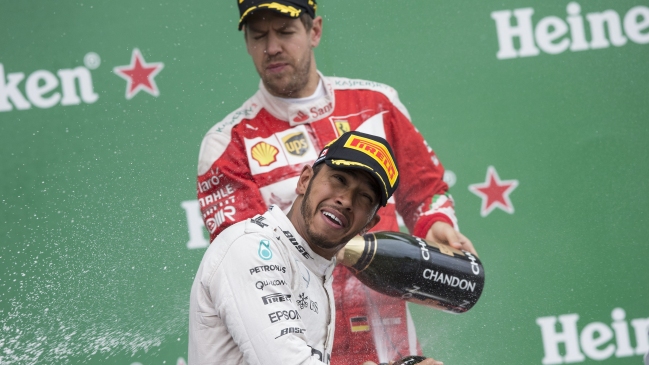 Lewis Hamilton ganó el Gran Premio de Canadá en honor a Muhammad Ali