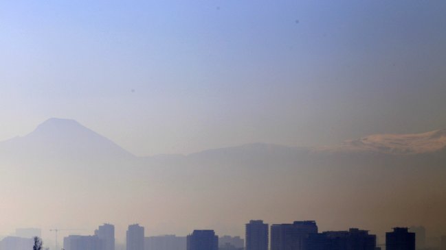 Intendencia Metropolitana mantiene alerta ambiental para este lunes