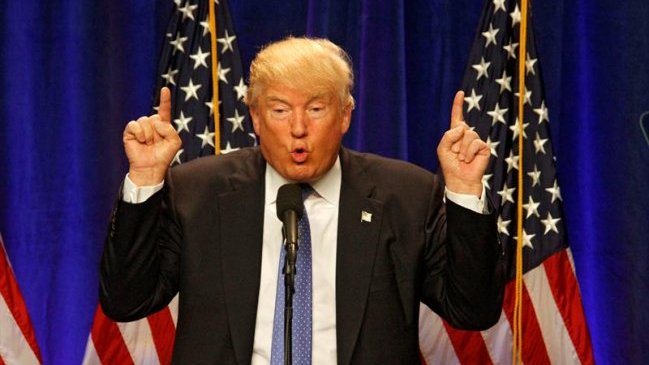Donald Trump promete suspender la inmigración de zonas del mundo con terrorismo