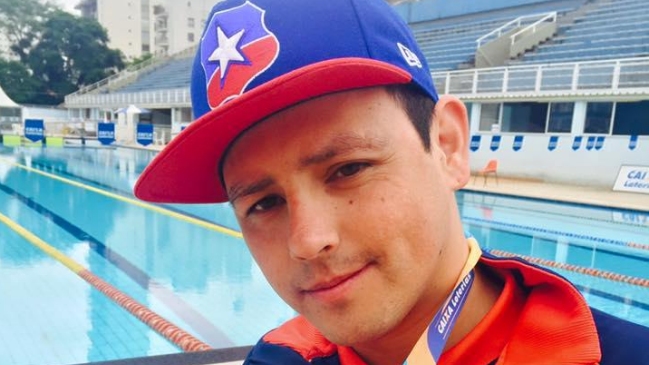 Nadador Alberto Abarza es el decimotercer chileno con cupo a Río 2016
