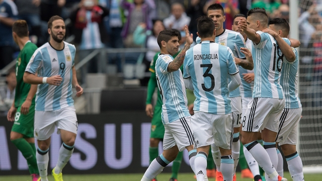 Chile se juega su clasificación a cuartos en la Copa América en el cierre del Grupo D