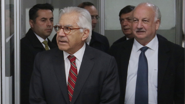 Partido Comunista: No hemos vetado ninguna candidatura