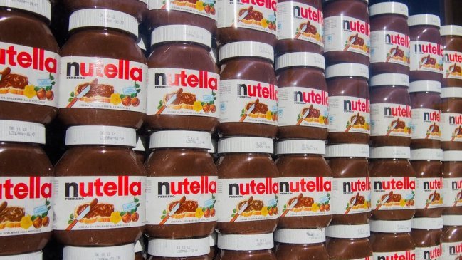 Girardi, en pie de guerra contra Ferrero, llama a no consumir Nutella