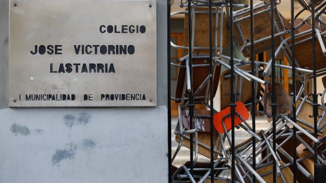 Providencia no pedirá desalojo de liceos tomados y buscará diálogo con estudiantes