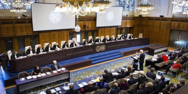 Irán demandó a EE.UU en La Haya por apropiación indebida