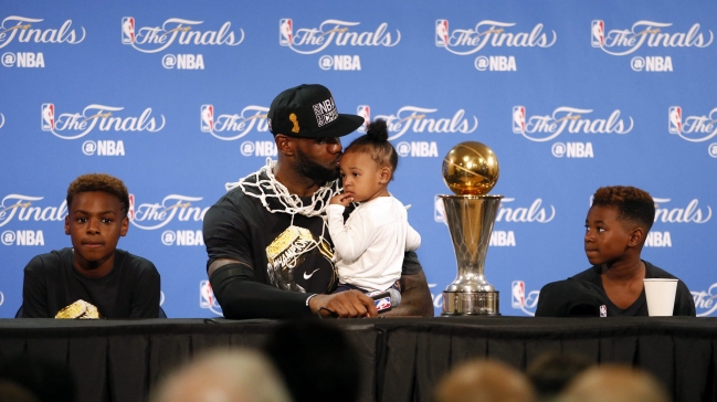 LeBron James: Estoy contento por ser parte de la historia de Cleveland