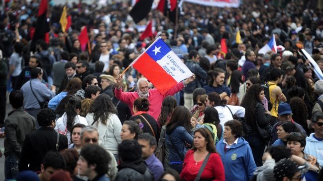 Estudiantes pidieron permiso para marchar hacia sector oriente este jueves