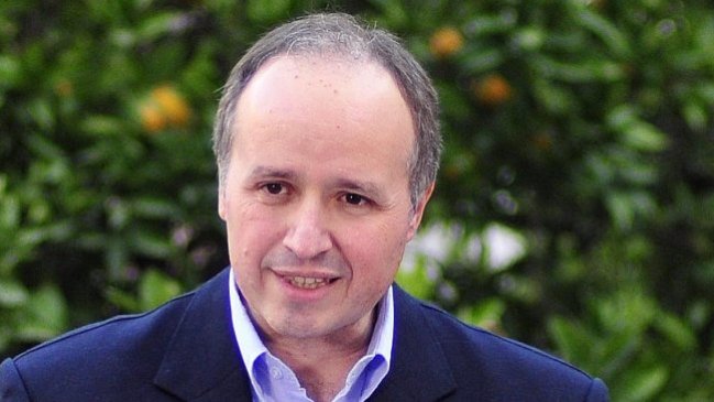 Fiscalía abrió investigación por cohecho contra ex ministro Jorge Insunza