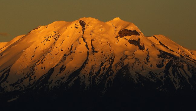 Sernageomin decretó alerta amarilla por el Volcán Calbuco