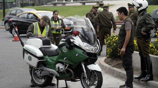 Asalto frustrado en afueras de un mall terminó con persecución y balacera