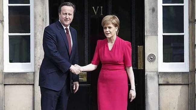 Escocia advierte que podría bloquear el 