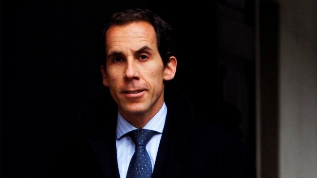 Felipe Alessandri denunció encuestas 