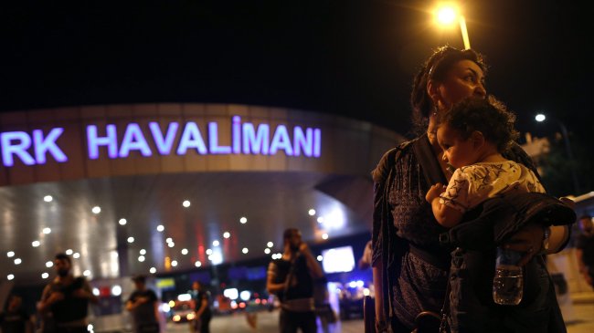 Gobierno turco apunta al Estado Islámico tras mortífero ataque en Estambul