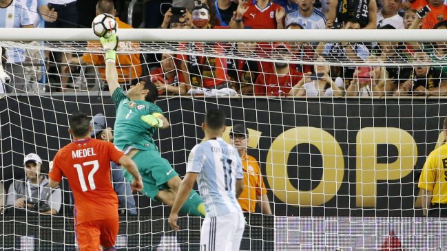 En agosto presentarán la estatua en homenaje a Claudio Bravo en Buin