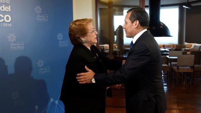 Perú entregó a Chile la presidencia de la Alianza del Pacífico