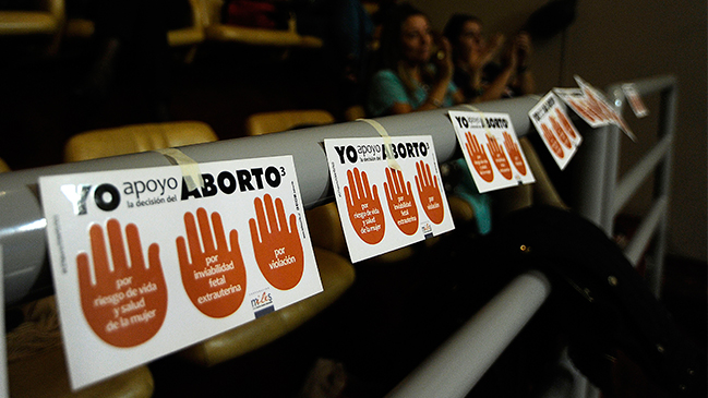 Sectores de la Nueva Mayoría piden apurar debate de despenalización del aborto