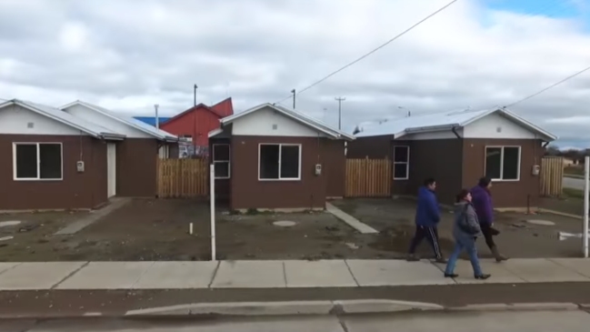 Futrono: 125 familias recibieron sus viviendas tras ocho años de espera