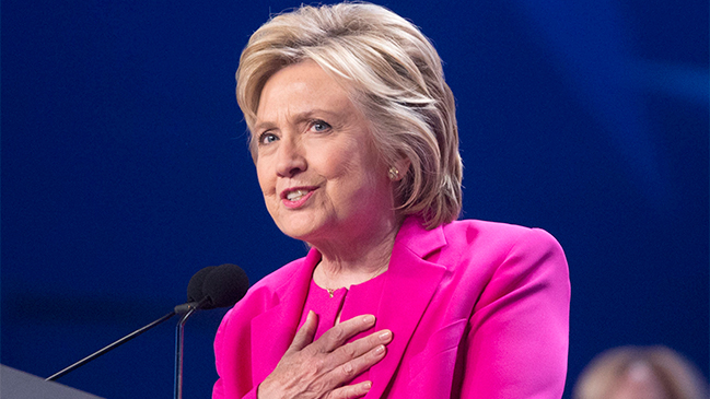 FBI estima que Hillary Clinton no debe ser imputada pero reconoce que fue 