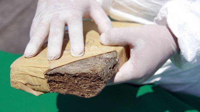 Carabineros decomisó 47 ladrillos de marihuana en hostal de Valparaíso