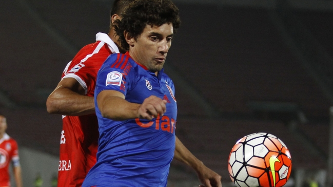 Mathías Corujo no está entrenando en la U a pedido de Sebastián Beccacece