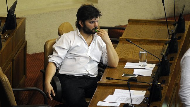 Boric y Jackson enfrentarán Comisión de Ética por 