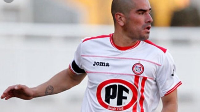 Jorge Acuña anunció su retiro del fútbol profesional y quiere ser concejal